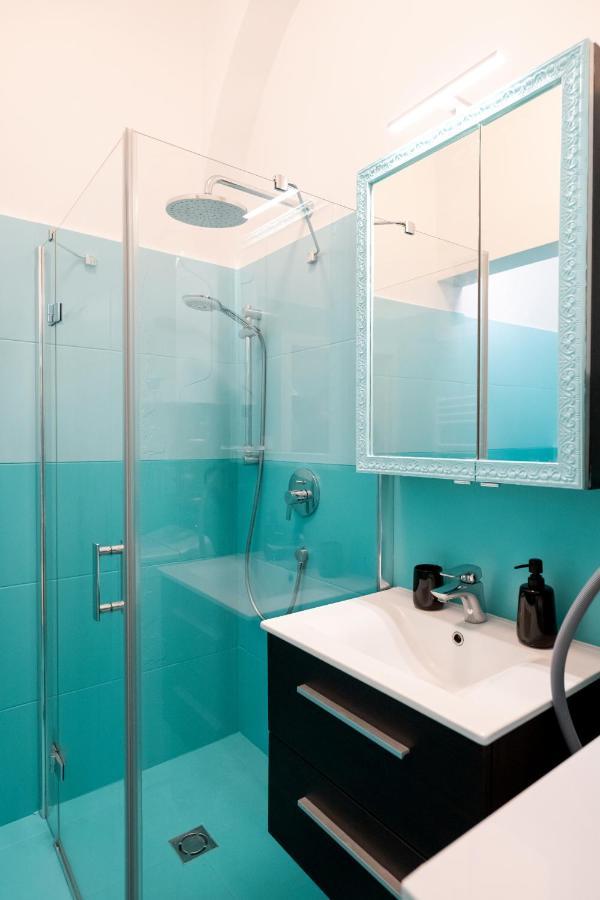Ombre Apartment With Parking Option بودابست المظهر الخارجي الصورة